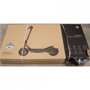 SALE OUT. Xiaomi Electric Scooter 6 GL | Xiaomi 24 month(s) | DAMAGED PACKAGING AND PAINT (FRONT - LEFT AND RIGHT SIDE)