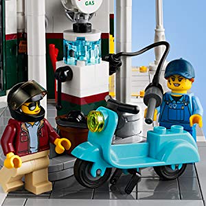 LEGO Creator Expert Corner Garage